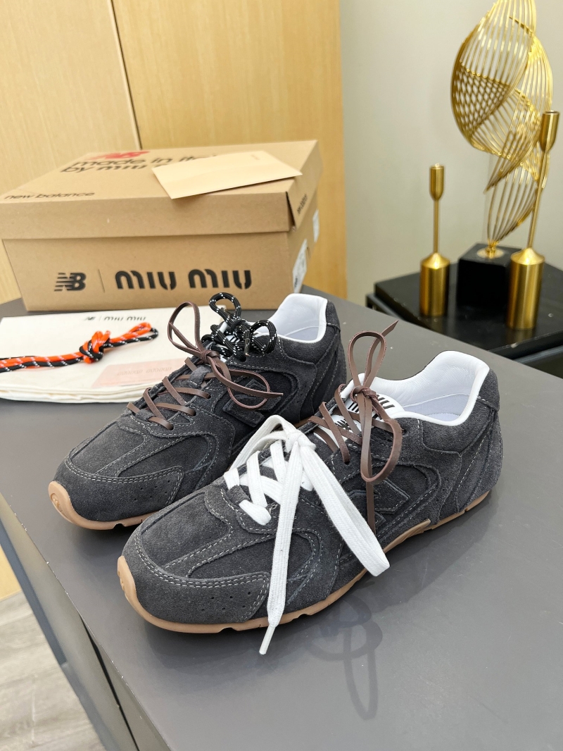 Miu Miu Casual Shoes